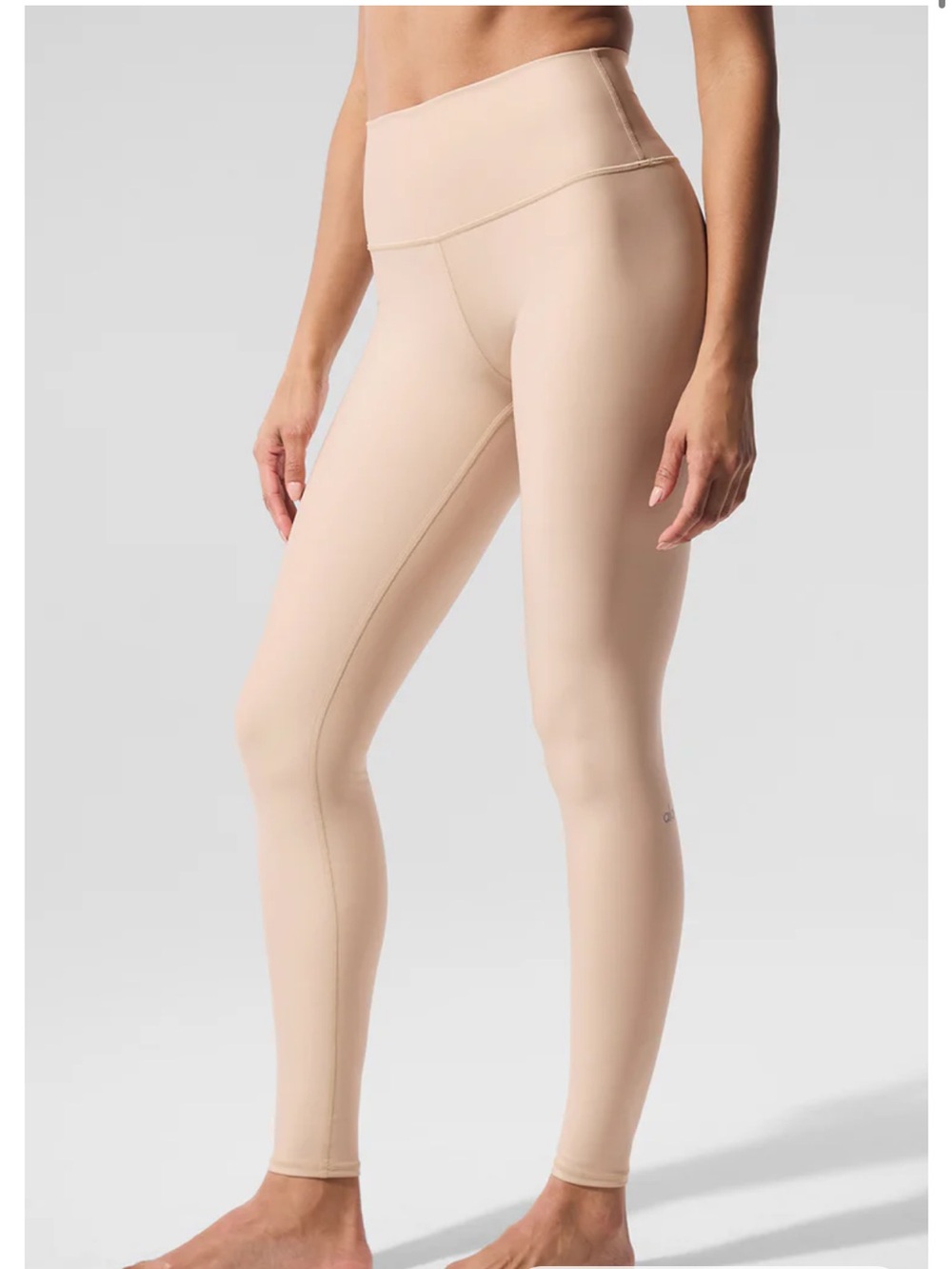 EUC Alo yoga airlift legging